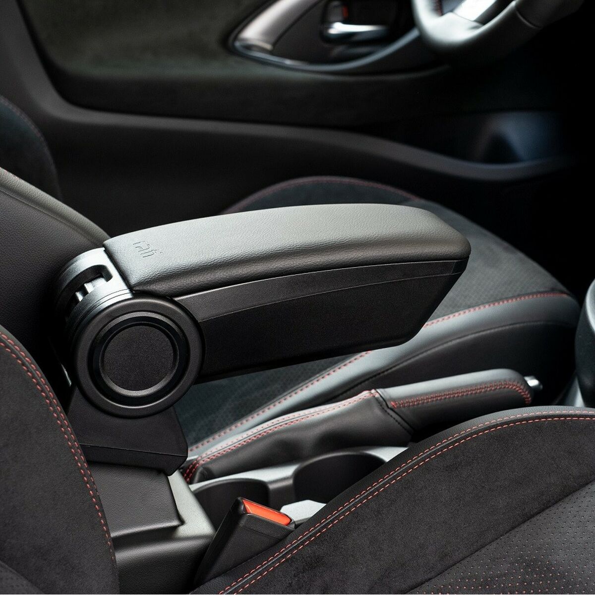 Braccioli Armster TOYOTA YARIS 2020 Ecopelle